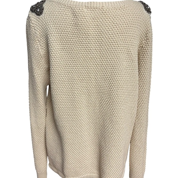 Gibson Latimer Women’s Knit Cream Sweater Size M Embellished Beaded Shoulders - Picture 9 of 16